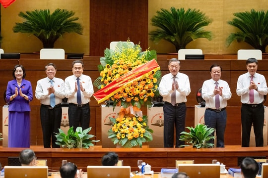 Tổng Bí thư Tô Lâm: Quốc hội rất chủ động, có tầm nhìn chiến lược trong thực hiện chuyển đổi số