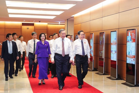 Tổng Bí thư Tô Lâm dự Hội nghị chuyên đề về Bình dân học vụ số - Quốc hội số