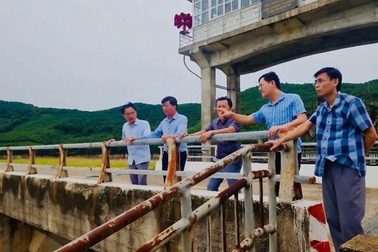 Bài 2: Để tiếng nói từng thôn, xóm đến được nghị trường