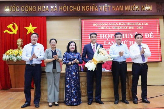 Ông Từ Thái Giang được bầu giữ chức Phó Chủ tịch HĐND tỉnh Đắk Lắk