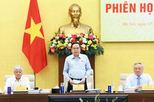 Chủ tịch Quốc hội Trần Thanh Mẫn: Bảo đảm mọi quy trình bầu cử được thực hiện trên cơ sở biểu mẫu chuẩn hóa