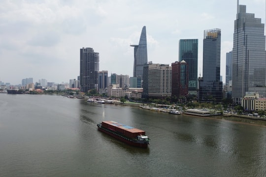 TP. Hồ Chí Minh: Đề xuất đầu tư gần 500.000 tỷ đồng cho giao thông đường thủy