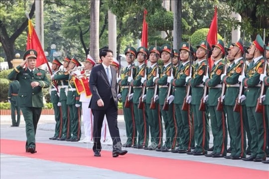 State President attends opening of new school year at National Defence Academy