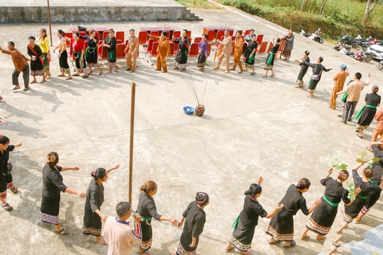 Chương trình 1719: Nền tảng phát triển bền vững vùng đồng bào dân tộc thiểu số