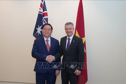 Trưởng Ban Tuyên giáo và Dân vận Trung ương Nguyễn Trọng Nghĩa thăm làm việc tại Australia