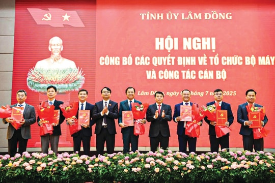 Công tác cán bộ - Động lực then chốt cho phát triển và đổi mới