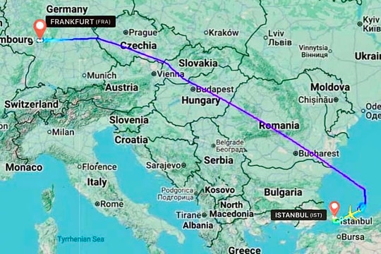 Máy bay Vietnam Airlines hạ cánh khẩn cấp tại Istanbul để cứu hành khách