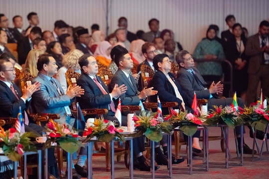 Tất cả vì một Cộng đồng ASEAN đoàn kết, tự cường và phát triển bền vững