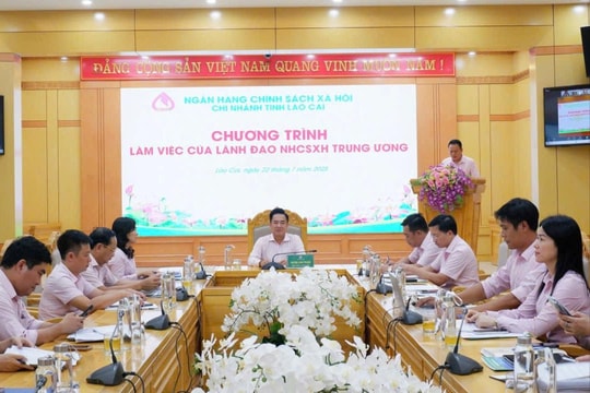 Bài 1: Không để đồng bào khó khăn ở lại phía sau