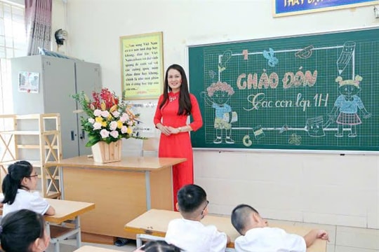 Quy định mới về lộ trình nâng chuẩn giáo viên mầm non, tiểu học, trung học cơ sở: Hỗ trợ tối thiểu 800.000 đồng/tháng