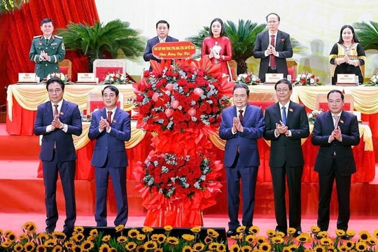 Chủ tịch Quốc hội Trần Thanh Mẫn dự và phát biểu chỉ đạo Đại hội đại biểu Đảng bộ tỉnh Khánh Hòa