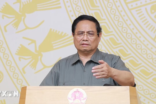 Thủ tướng Phạm Minh Chính: Phải trả lời được câu hỏi tại sao giá nhà chung cư lại cao và cao mãi