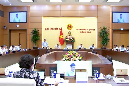 Hoàn thiện khung pháp lý, bảo vệ tốt hơn quyền lợi người gửi tiền