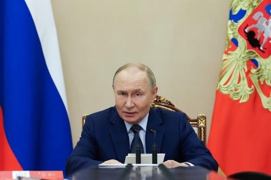 Tổng thống Putin bất ngờ đề nghị Mỹ gia hạn hiệp ước kiểm soát vũ khí hạt nhân