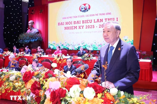 Mọi nghị quyết, chương trình hành động phải trả lời: ích lợi thiết thực gì cho dân?