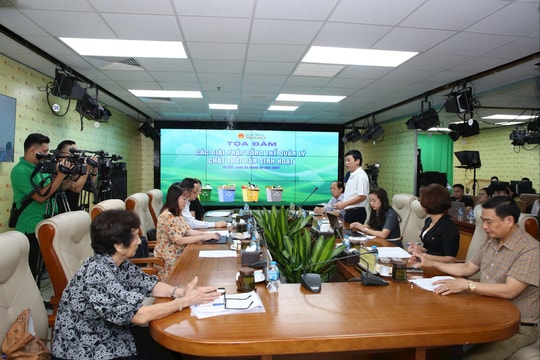 Nâng cao hiệu quả quản lý chất thải rắn sinh hoạt - thúc đẩy quyết tâm hành động vì môi trường sống bền vững