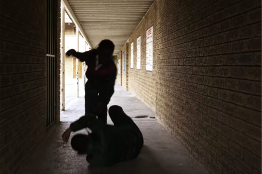 Singapore tăng cường giải pháp chống bắt nạt học đường