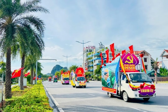 Quảng Ninh diễu hành tuyên truyền chào mừng Đại hội đại biểu Đảng bộ tỉnh lần thứ XVI, nhiệm kỳ 2025-2030