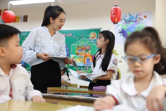 Bộ GD-ĐT hướng dẫn quy định chế độ trả tiền lương dạy thêm giờ đối với nhà giáo