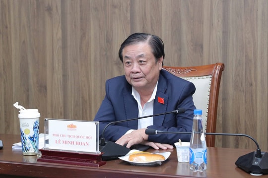 Tiếp tục đổi mới tư duy và hoàn thiện thể chế, chính sách về bảo vệ môi trường