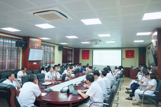 Bệnh viện Bãi Cháy (Quảng Ninh) tăng cường trực 24/24, ứng phó bão số 9 (Ragasa)