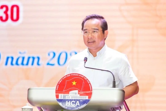 Đưa nghị quyết Đại hội Đảng bộ UBND TP. Hồ Chí Minh lần I vào cuộc sống