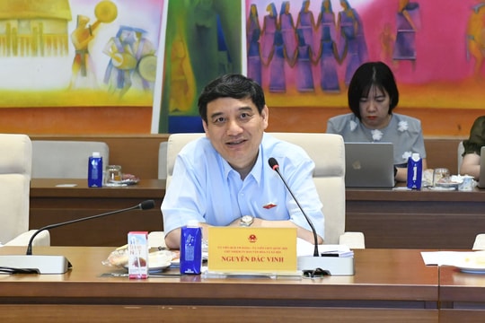 Thường trực Ủy ban Văn hóa và Xã hội thẩm tra sơ bộ dự án Luật Báo chí (sửa đổi)