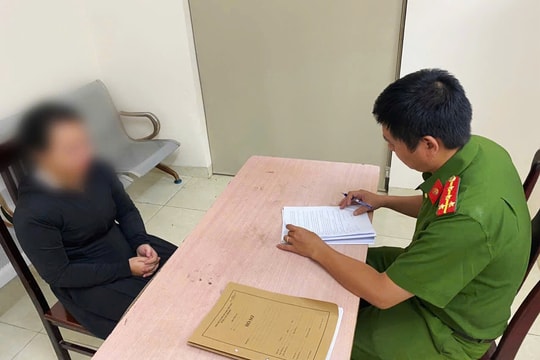 Nợ tiền mang xe đi bán, cô gái trẻ hoang báo bị cướp tài sản