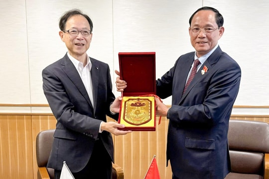 Phó Chủ tịch Quốc hội, Thượng tướng Trần Quang Phương thăm và làm việc tại tỉnh Oita, Nhật Bản