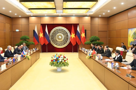 Củng cố hơn nữa quan hệ chặt chẽ, tin cậy và hiệu quả Việt Nam – Liên bang Nga