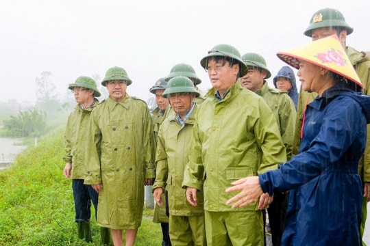 Nghệ An: Bí thư Tỉnh ủy Nguyễn Đức Trung kiểm tra, chỉ đạo ứng phó bão số 10