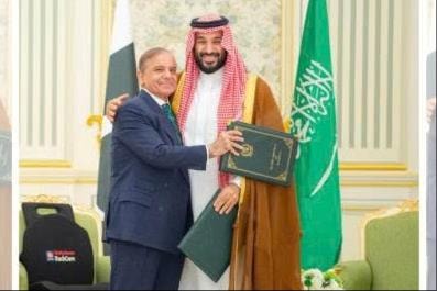 Cái bắt tay ở Riyadh mở đầu cho trật tự hậu Mỹ?