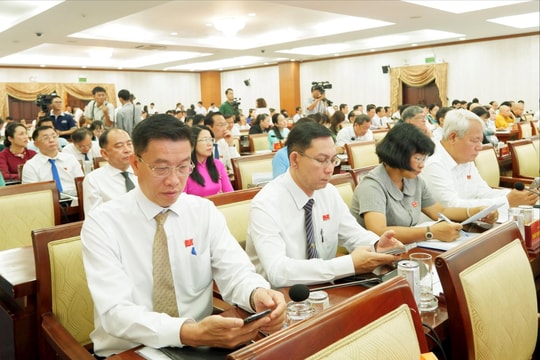 TP. Hồ Chí Minh hỗ trợ học phí cho hơn 400.000 học sinh ngoài công lập