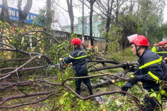Bộ Công an ban hành Công điện về tập trung ứng phó, khắc phục hậu quả bão số 10 và mưa lũ sau bão