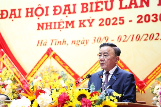 Thường trực Ban Bí thư Trần Cẩm Tú dự, chỉ đạo tại Đại hội đại biểu Đảng bộ tỉnh Hà Tĩnh