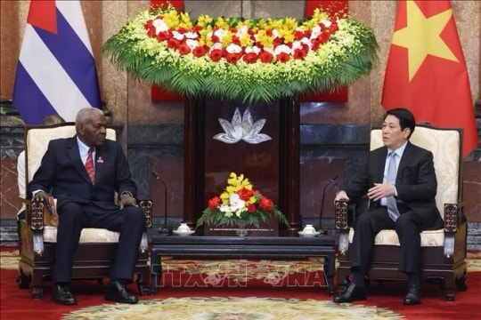 Vietnamese State President meets with top Cuban legislator in Hanoi