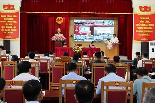 Đoàn ĐBQH tỉnh Quảng Ninh tiếp xúc cử tri trước Kỳ họp thứ Mười, Quốc hội Khóa XV