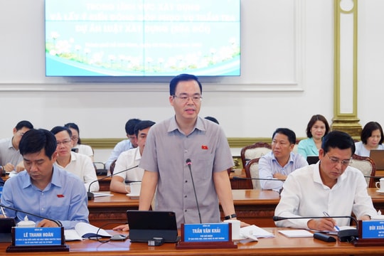 Thường trực Ủy ban Khoa học, Công nghệ và Môi trường làm việc với UBND TP. Hồ Chí Minh