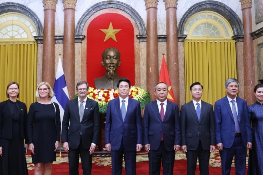 State leader welcomes newly-appointed foreign ambassadors to Vietnam