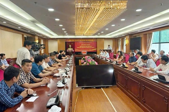 Ban Nội chính Trung ương phát động quyên góp ủng hộ đồng bào khắc phục hậu quả bão số 10