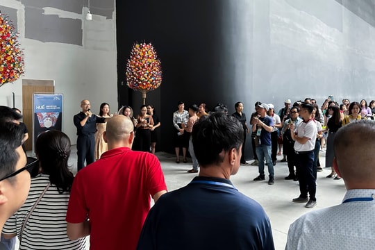 Nghệ sĩ và công chúng cộng sinh tạo dựng hệ sinh thái nghệ thuật