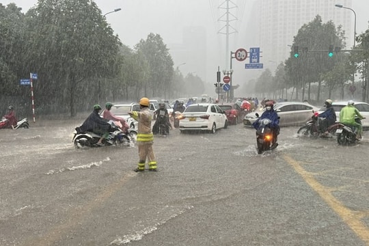 Hà Nội mưa tăng dần từ trưa nay, có nơi lượng mưa trên 150mm