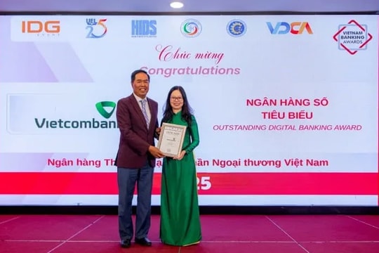 Vietcombank ghi dấu ấn mạnh mẽ tại Diễn đàn Ngân hàng Bán lẻ Việt Nam 2025