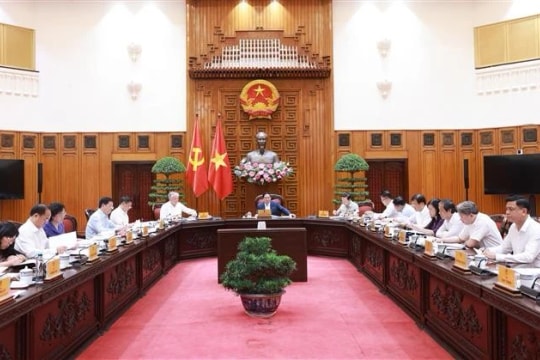 Public service unit restructuring must meet practical requirements: PM