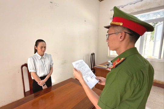 Đắk Lắk: Khởi tố nữ tài xế gây tai nạn khiến Chủ tịch UBND xã tử vong