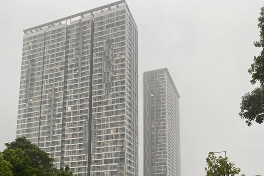 Hà Nội tạnh mưa: Nhiều trường phổ thông và đại học tiếp tục dạy học trực tuyến ngày 8/10