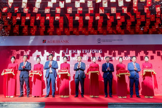 Agribank và Trung tâm Phục vụ Hành chính công TP. Hà Nội hợp tác triển khai mô hình hỗ trợ người dân thực hiện dịch vụ công tại điểm giao dịch của ngân hàng