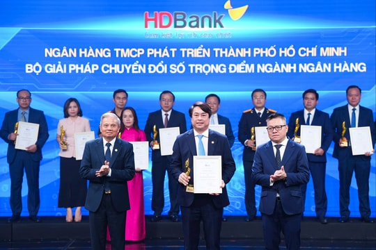 HDBank đạt Giải thưởng Chuyển đổi số Việt Nam