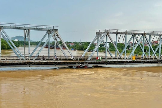 Bảo đảm an toàn hệ thống đê điều trên sông Cầu và sông Thương