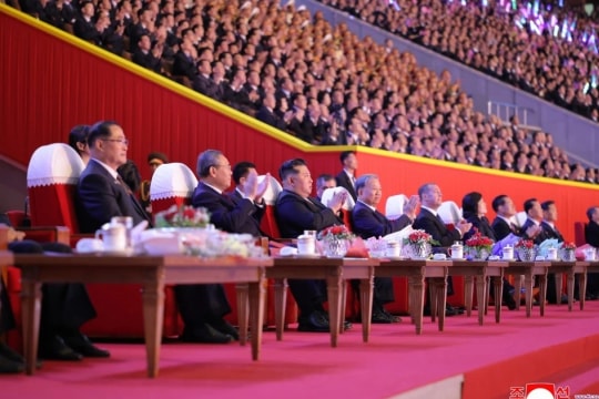 General Secretary To Lam attends military parade marking 80th anniversary of WPK